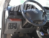   Toyota Land Cruiser Prado -      